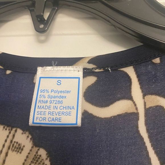 NWOT Zulily Navy & Ivory Shell Maxi Dress - Picture 2 of 4